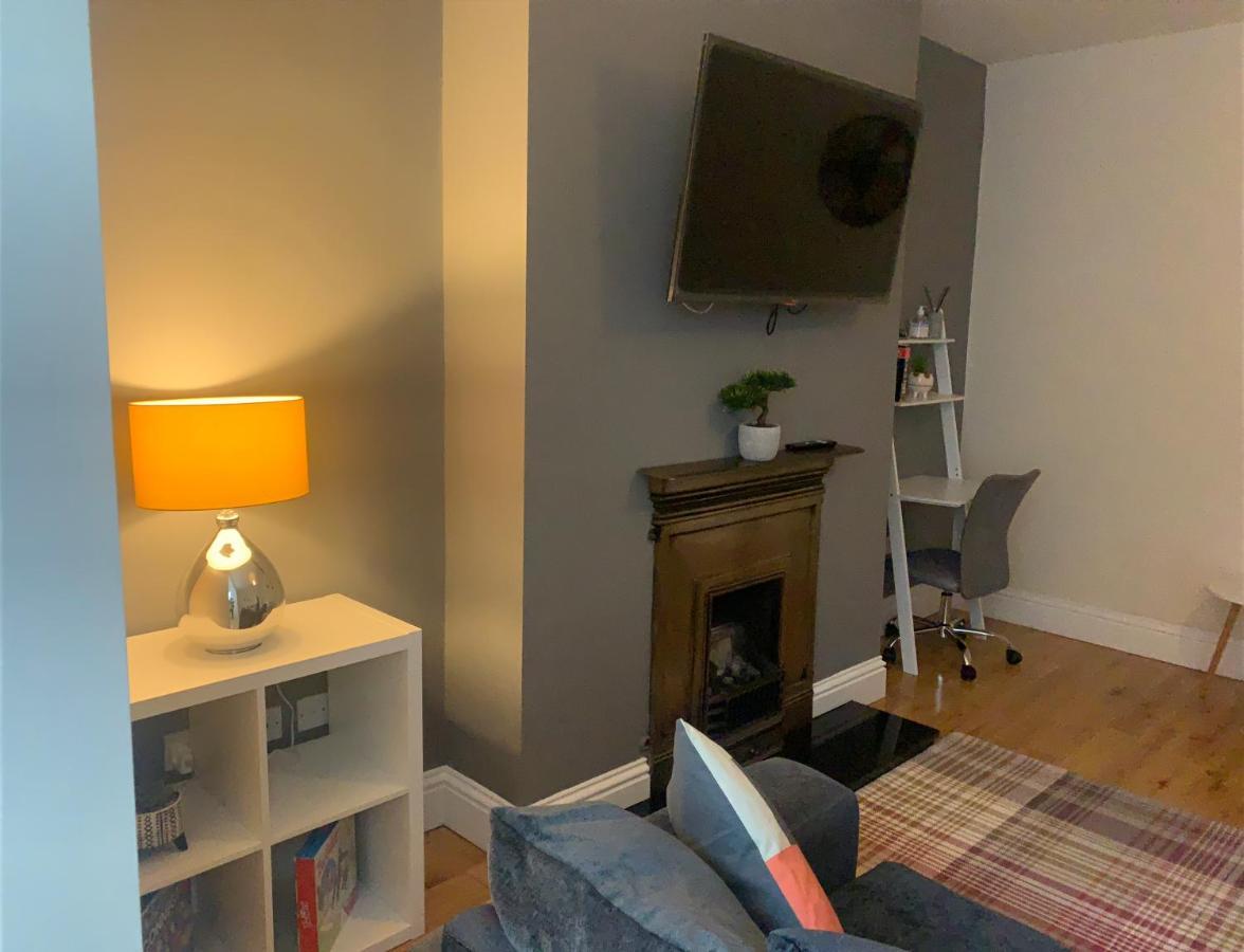 Gateshead Serviced Apartment Ideal For Contractors And Vacationing Esterno foto